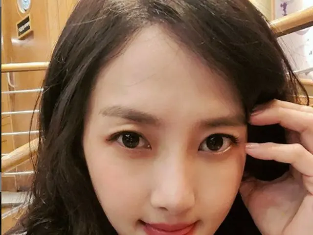Actress Lee Sung Jung goes to the hospital after being bitten by an acquaintance