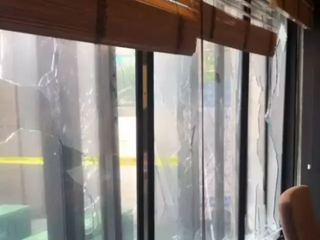 Korean broadcasting KBS, intrusion case during live broadcasting.  ●In the middl