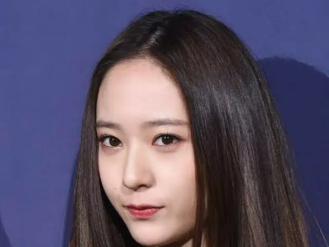 f(x) #KRYSTAL, ”SM transfer theory” details. ● Leaving SM Entertainment, whichhas been a member for