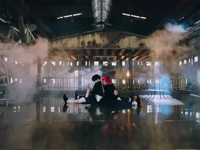 #TXT appears remotely on Japanese TV. .. .. 