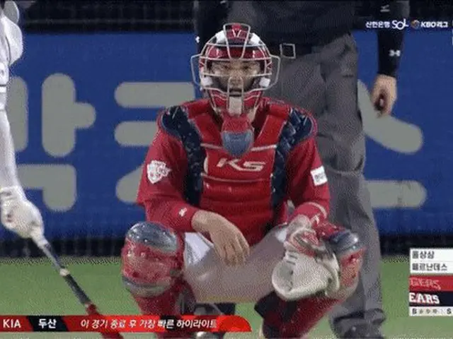 KIA Tigers battery exchange at Doosan Bears match yesterday (8/26) trending. ● T