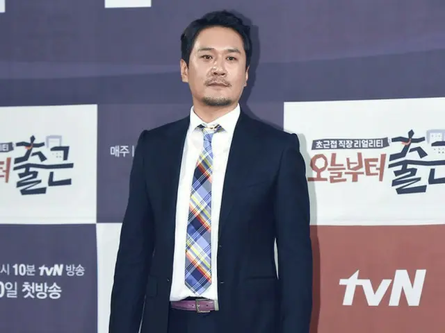 Singer JK Kim Dongwook continuously posted criticisms of the current administrat