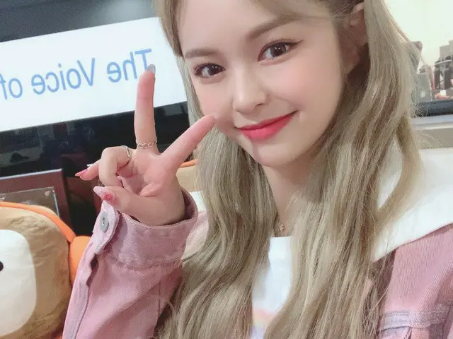 [T Official] EVERGLOW, [#reason] is Hello everyone ～ ～ ～ baby food reason (laugh