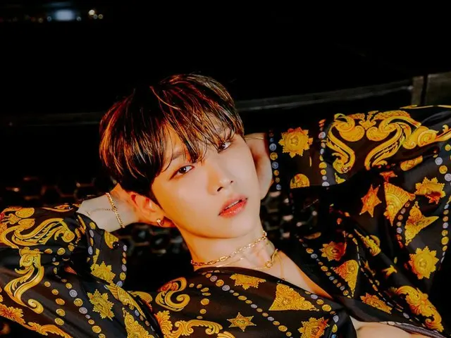 "AB6IX" abdominal muscles in the teaser image are too great.