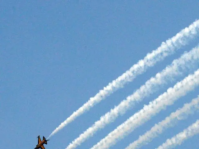 In memory of the Black Eagles of the South Korean Air Force, those who participa