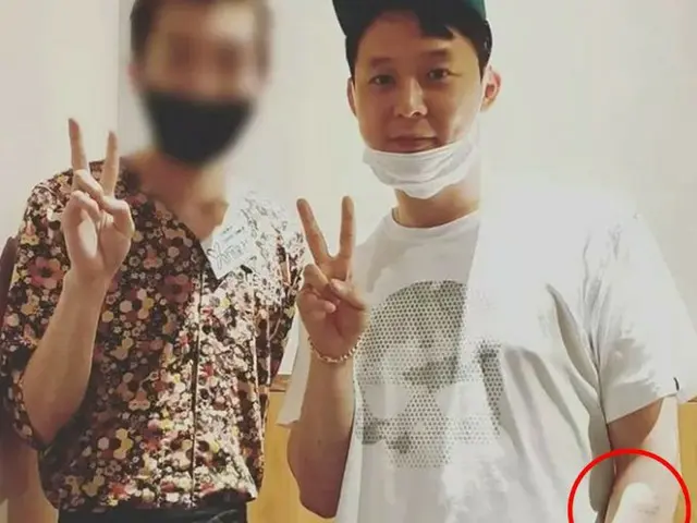 YUCHUN (former JYJ), Ex-Fiancée's face tattoo on his arms disappearance trending