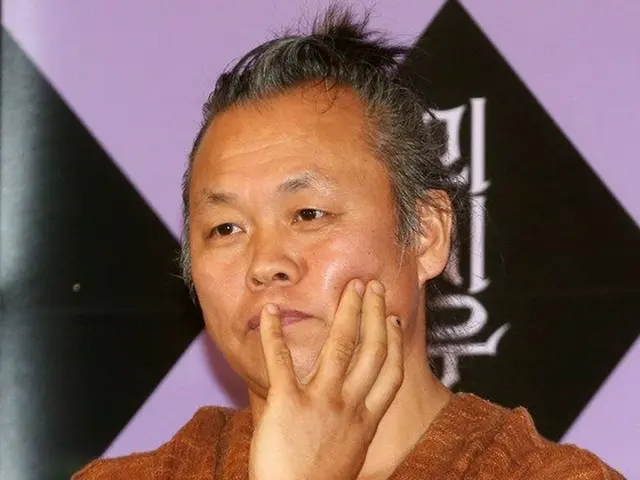 The cause of death of director Kim Ki-duk is a heart complication due to COVID-1