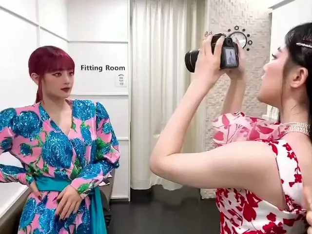 [T Official] (G), I-DLE, [#I_NG] Photographer Shushu and Model Minni 🐺🐭📸 #(G)