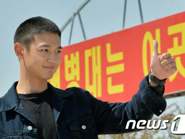 SHINee Onew & Minho will appear on the popular variety show "Saturday of Surpris