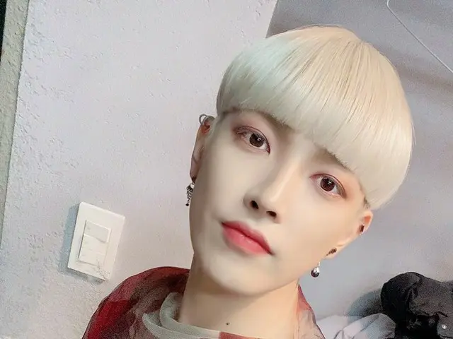 [T Official] ATEEZ, [#Hongjun] TGC😍 #ATEEZ #ATEEZ ..