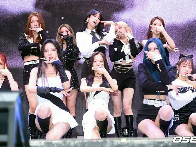 WJSN holds a comeback showcase of the mini album "UNNATURAL".