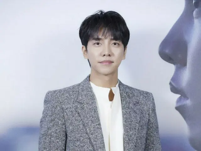 It is reported that it is the first year of actor Lee Seung Gi and actress Lee D