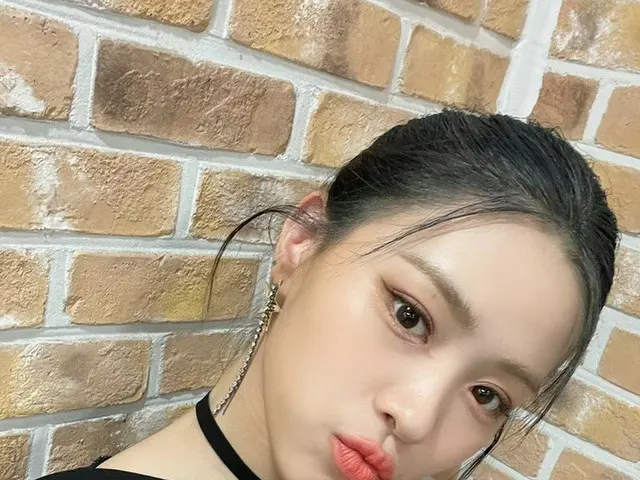 [T Official] ITZY, [#MUSIC BANK] MIDZY sent love is different different 💖 Happy