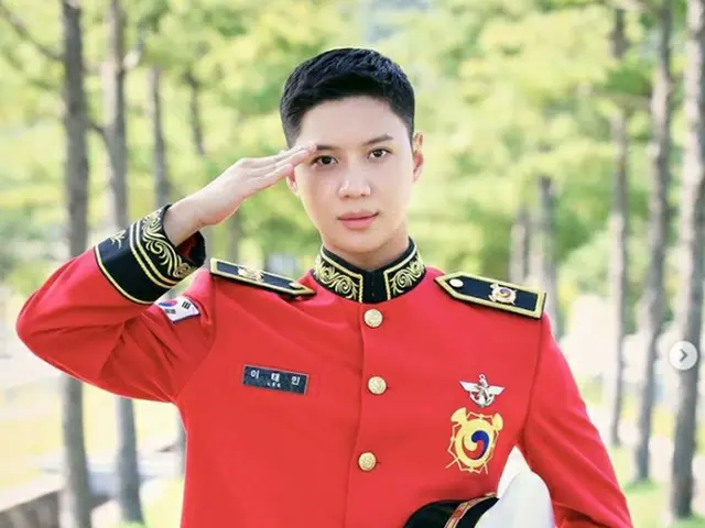 Photos will be published on TAEMIN (SHINee) and the official SNS of the Military