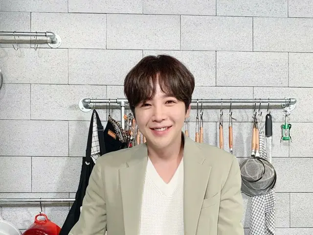 Jang Keun Suk appeared on the 15th broadcast "Tokui, Goto, Beautiful SHELLY and 