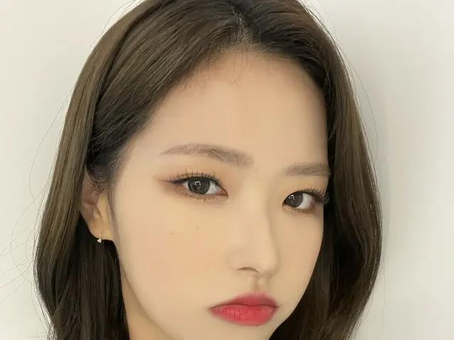 [T Official] LOONA (Loona), [#OliviaHye] Shirts are all good ^-^ #LOONA #LOONA .