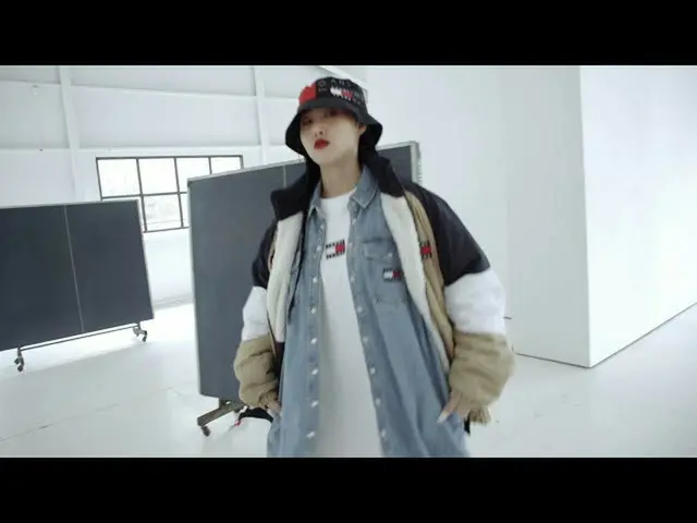 [T Official] MAMAMOO, [#Hwasa] Hwasa X tatami shoes 🔗 #MAMAMOO #HwaSa #TOMMYJEA