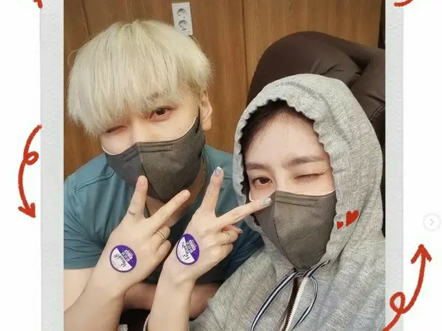 Sunmi (SUPER JUNIOR) _ & _ Kim SaeUn_ and his wife released their second vaccina