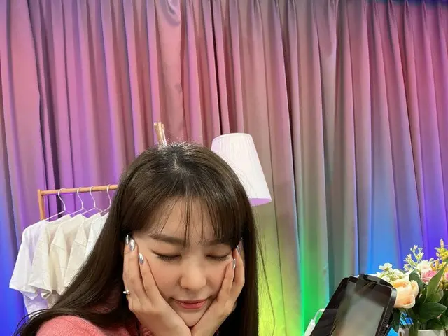 [T Official] Red Velvet, He ᇂ😌 Time 🌙 It was fun through 🎀🎀 #Seulgi #SEULGI 