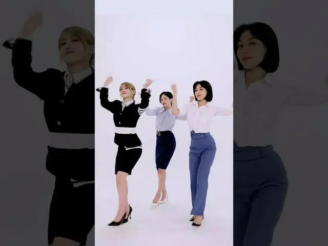 [Official] "TWICE", TWICE #ScientistChallenge 🍑🦄🐧 Love ain't a Science Uhm-Uh