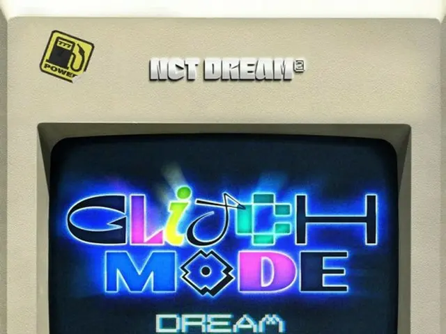 ”NCT DREAM”, the online performance ”DREAM STAGE: GLITCH MODE” through BeyondLIVE on 4/5. .