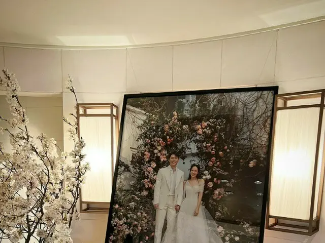 Actor Choi Sung Jun, showed the Hyun Bin & Sung YEJI's wedding welcome spacephoto to the public. The