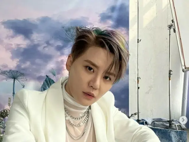 Jun Su (Xia), new music variety show ”Slow Trip” that started broadcasting on4/30 became a Hot Topic