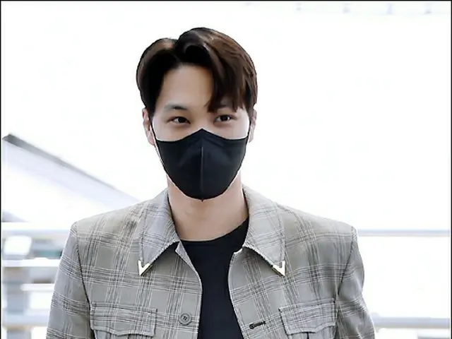 KAI (EXO), depart @ Incheon International Airport for the appearance of”KPOP.FLEX” held in Germany.