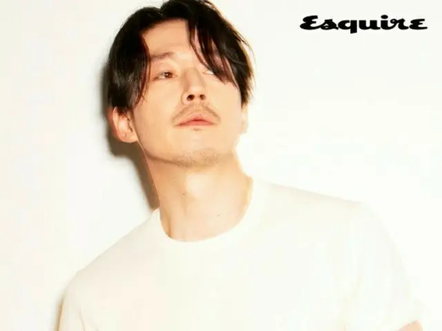 Actor Jang Hyuk, released the pictures. Esquire. .. ..