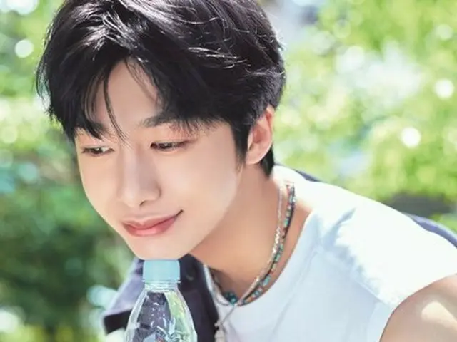Hyungwon (MONSTA X), released the pictures. Esquire. .. ..