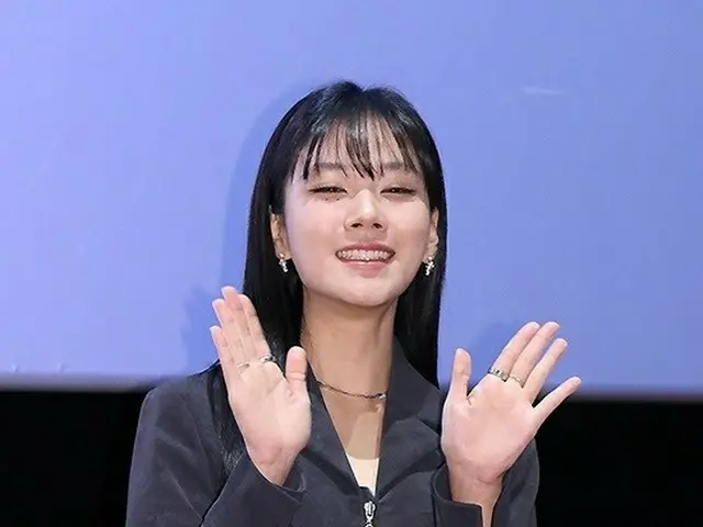 Singer BIBI attended the MV preview & press conference of the first full album "