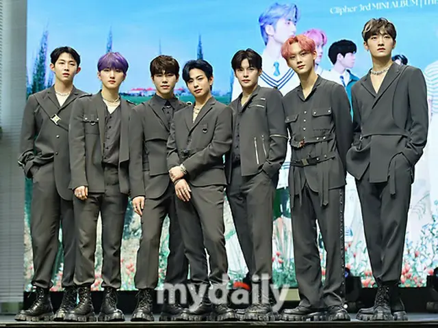 The 7-member boy group "Ciipher" produced by singer Rain (Bi),its management rig
