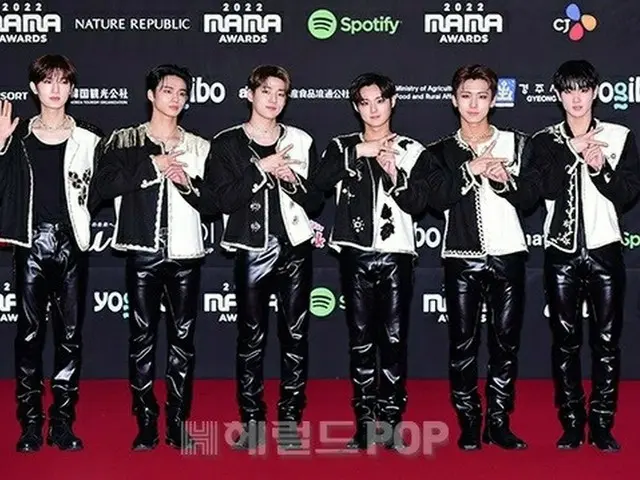 DKZ attended the "2022 MAMA AWARDS" red carpet. Kyocera Dome Osaka on the aftern