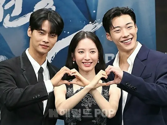 Woo DoHwan, Bona (WJSN), N (VIXX), and Lee Gyu Sung attended the production pres
