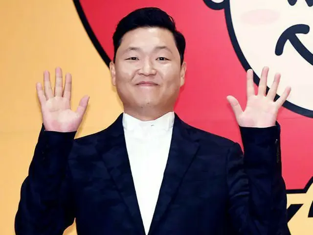 PSY, donated 100 million won for Pohang earthquake damage reconstruction.
