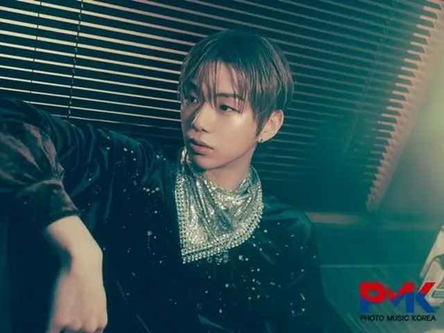 KANGDANIEL released the cover of the global K-POP magazine "PMK" and  a part of 