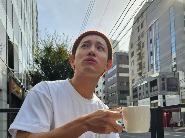 Changmin (TVXQ), having fun in Tokyo becomes a Hot Topic.