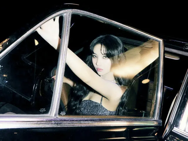 It was announced that SOYEON will be collaborating with members of "(G)I-DLE" an