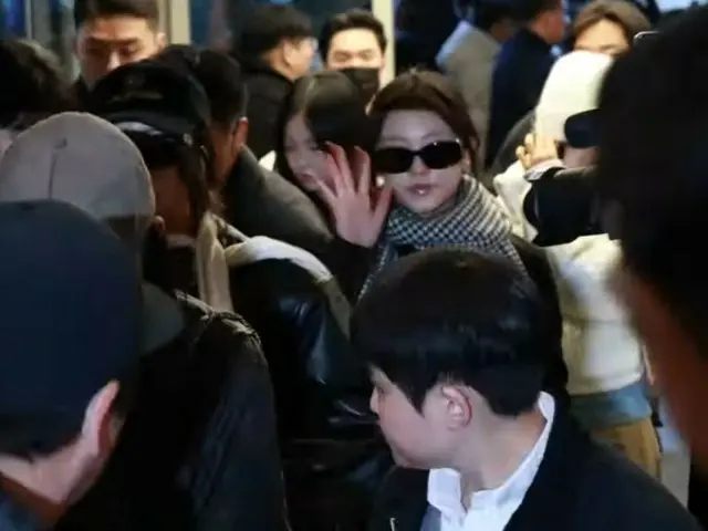 NewJeans departed for Jakarta at Incheon International Airport to attend the ``3