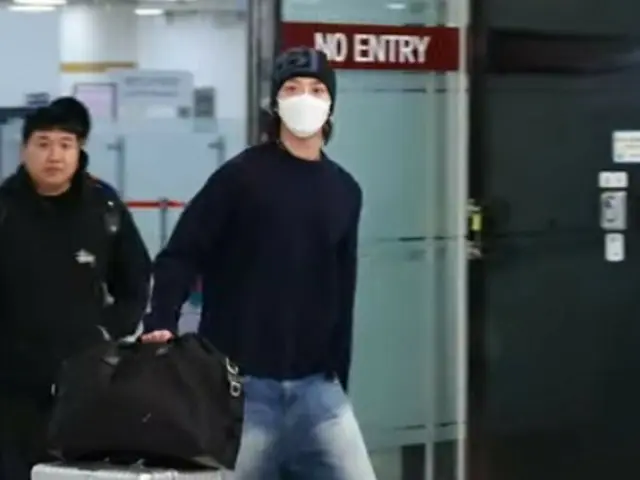 Rowoon, returning to the country on the afternoon of the 11th @ Gimpo Internatio