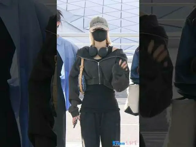 240428 LE SSERAFIM_ _  CHAEWON Fancam by 스피넬 * Do not edit, do not re-upload.