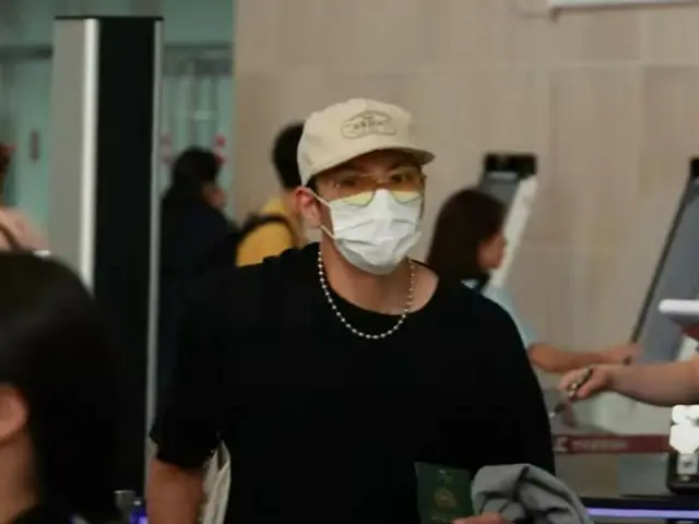 Ji Chang Wook, departs for Japan on the afternoon of the 21st @ Gimpo Internatio