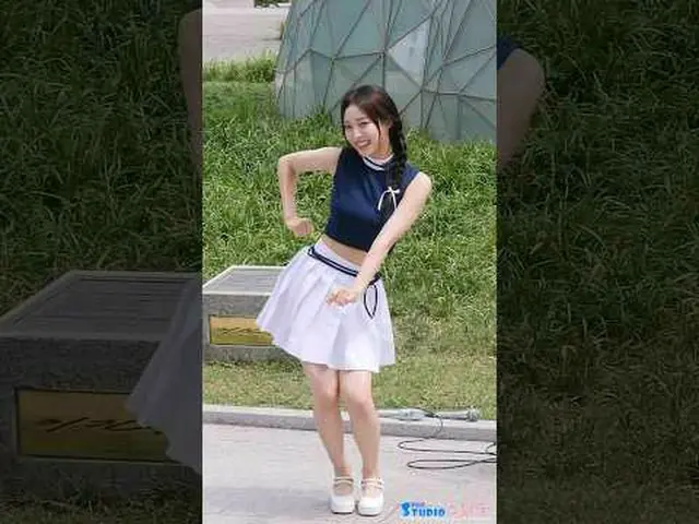 240711 Weeekly_ _  ZOA Fancam by Star * Do not edit, do not re-upload.