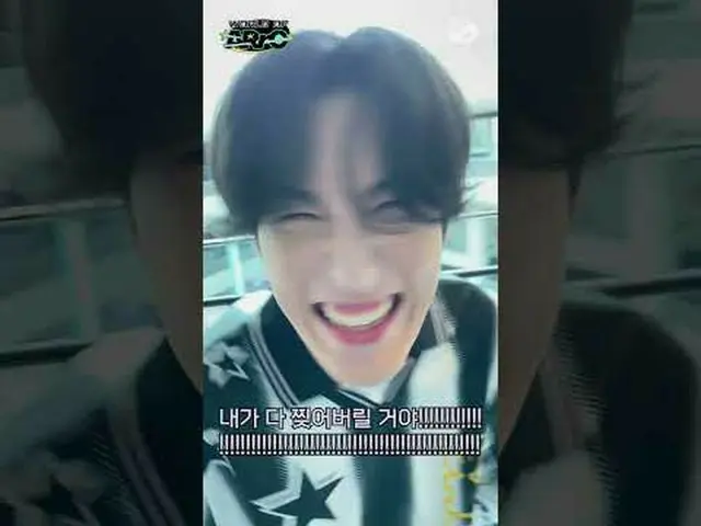 Mystic trainee asks "How did ITZY get close to Moon-senpai????" | World of Ark F