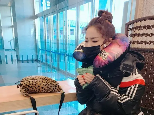 2NE1's DARA, SNS update.