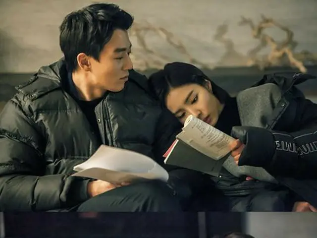 TV Series "Black Knight", Kim Rae Won & Sin Se Gyeong's Kiss scene Behind Cut re