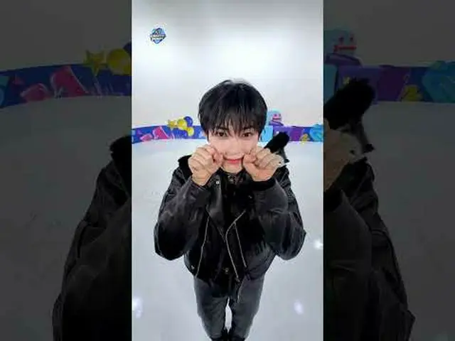 ▶Subscribe to Mnet YouTube: Like Facebook and Twitter for more k-pop news .