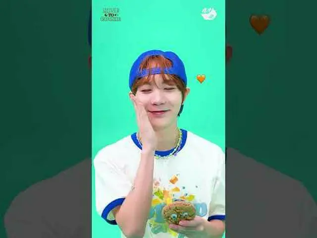 Turn Cookie🍪 and give it to the cutest and prettiest member of NCT _ _ WISH_ 🫧