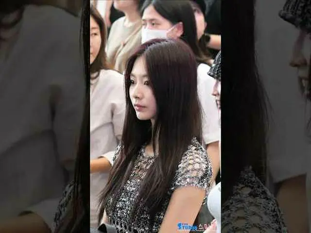 2507125 TWICE_ _  'THIS IS FOR' World Tour Airport Depart Fancam by 스피넬 * Do not