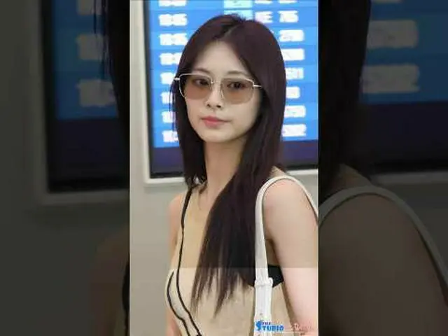 250731 TWICE_ _  TZUYU "Lollapalooza" Airport Depart Fancam by 스피넬 * Do not edit